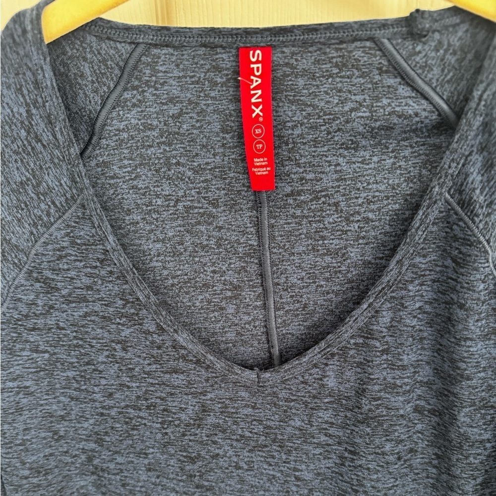 Spanx SoftStretch Long Sleeve Top Blue XS - Picture 5 of 13